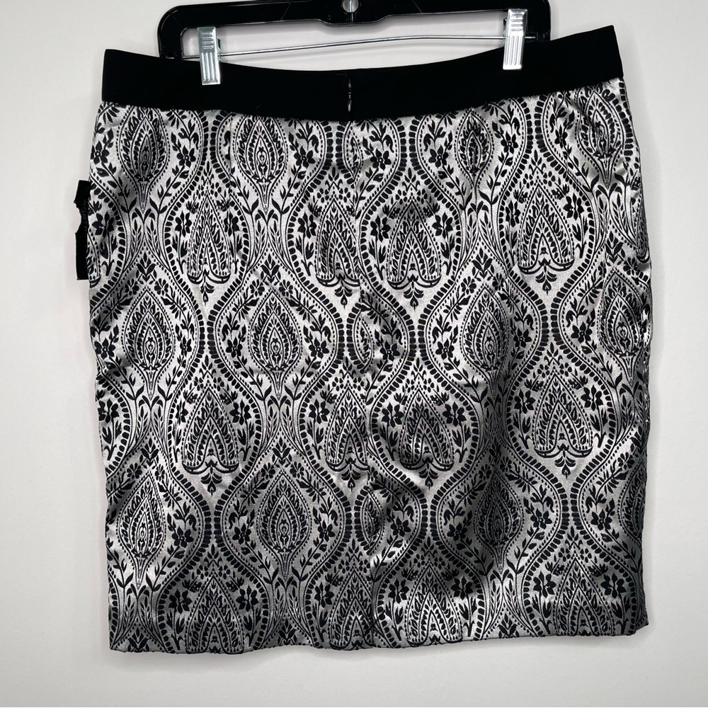 Worthington Paisley Jacquard Print Skirt Size 16P